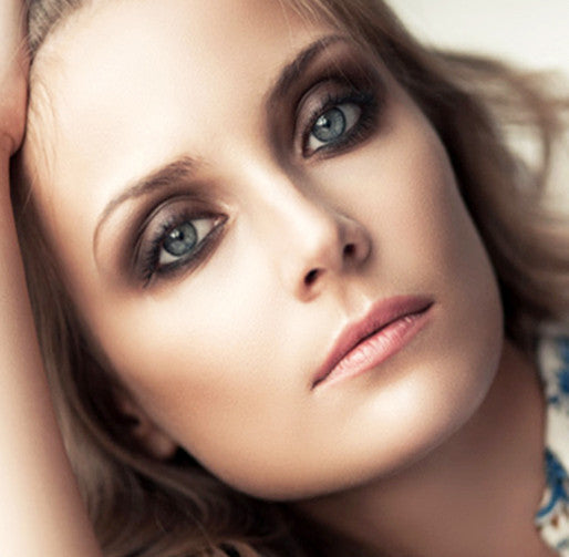 Party Beauty in a Flash - Smokey Eyes to Go!